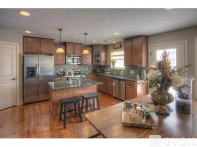 Main picture of 3441 Chestnut Ln