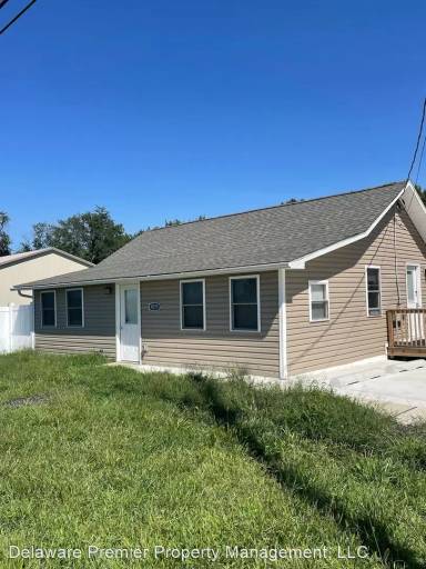 Main picture of 4579 Summit Bridge Rd