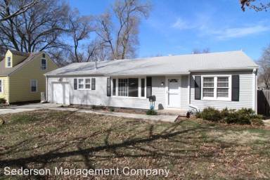 Main picture of 6700 W 81st St