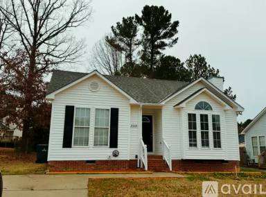 Main picture of 2305 Lockwood Folly Ln