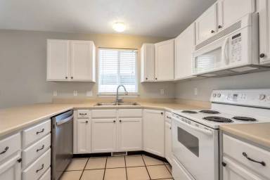 Main picture of 1338 S 1440 E