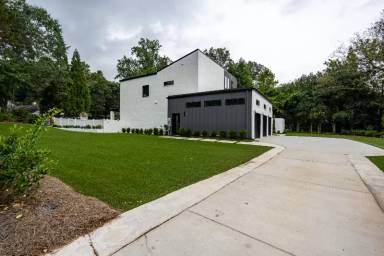 Main picture of 977 Citadel Dr NE