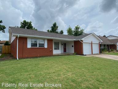 Main picture of 616 W Idylwild Dr