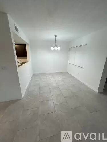 Main picture of 2520 Lakeway Branch Dr