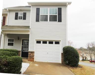 Main picture of 205 Ridge Mill Dr