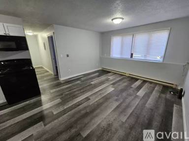 Main picture of 1097 Oakview Dr