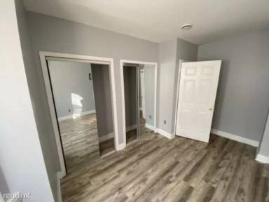 Main picture of 2816 N 28th St