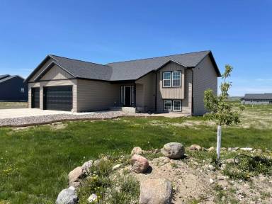 Main picture of 5475 Clear Water Ln