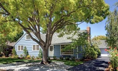 Main picture of 591 Saint Claire Dr