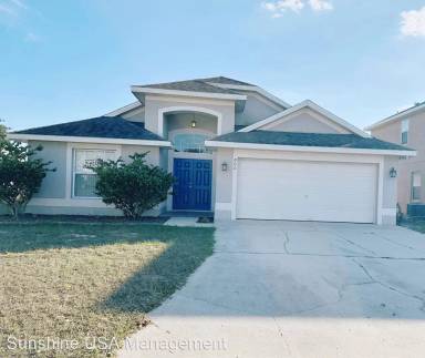 Main picture of 800 Woodlark Dr