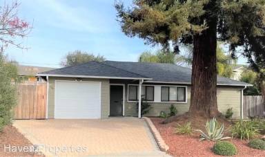 Main picture of 398 Tolosa Way