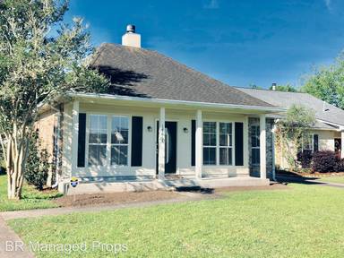 Main picture of 17656 Lake Iris Ave