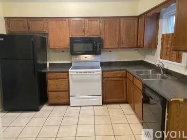 Main picture of 105 Sheila Ct