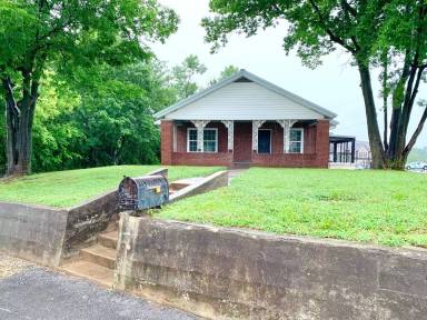 Main picture of 917 Sinclair Dr