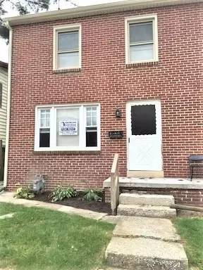 Main picture of 736 McKenzie St