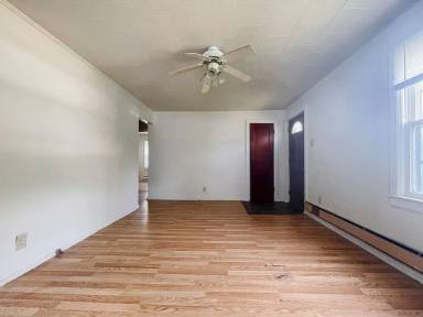 Main picture of 810 S Luick Ave