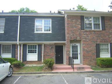 Main picture of 2030 Kings Gate Cir