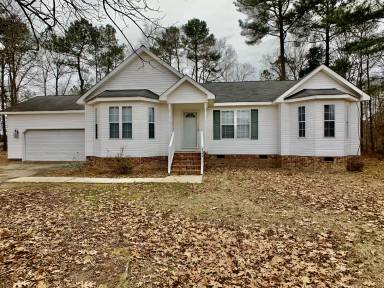 Main picture of 300 Davis Farm Dr