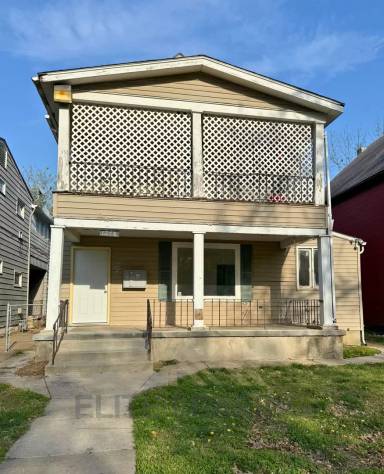 Main picture of 1258 SW Clay St