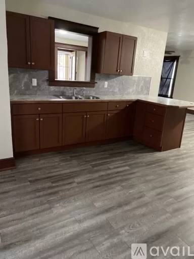 Main picture of 1107 Starr Ave