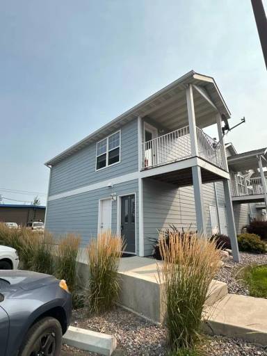 Main picture of 2430 Ernest Ave