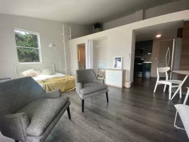 Main picture of 4405 W Point Loma Blvd
