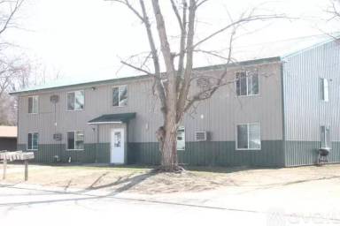 Main picture of 403 Dakota Ave W