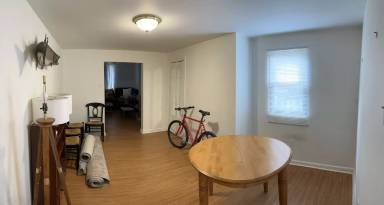 Main picture of 103 Howard St