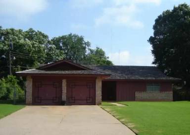 Main picture of 1157 NE 59th St