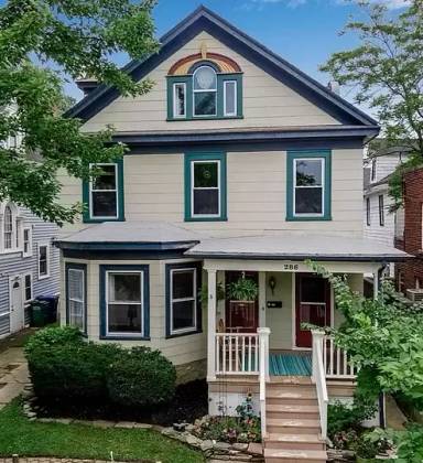 Main picture of 286 Parker Ave
