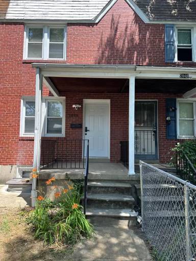 Main picture of 2848 Edgecombe Cir S