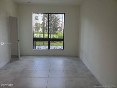 Main picture of 4636 NW 84th Ave