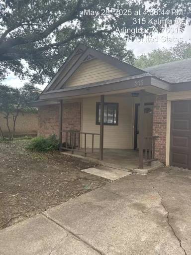 Main picture of 315 Kalmia Dr