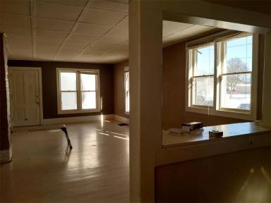 Main picture of 1215 1st Ave N