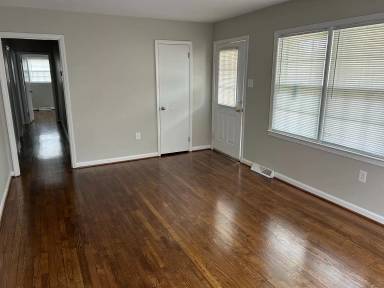 Main picture of 412 Kingston Ave