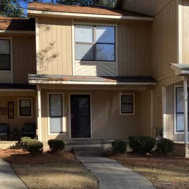 Main picture of 1217 Huntsman Ct