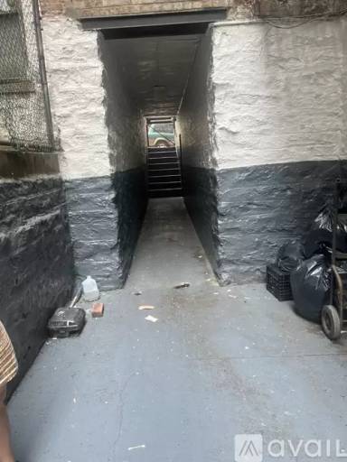 Main picture of 73 Seaman Ave