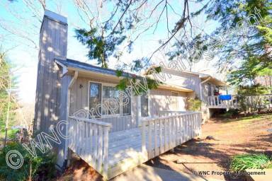 Main picture of 127 Riverview Dr