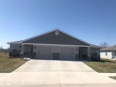 Main picture of 8209 SW 3rd St