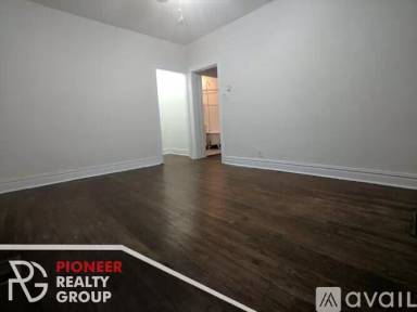 Main picture of 3823 N Fremont St