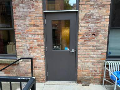 Main picture of 1206 Broadway St
