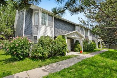 Main picture of Shady Lane Apartments