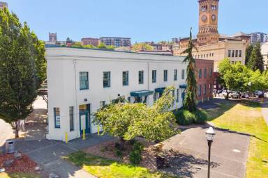 Main picture of 711 Court a