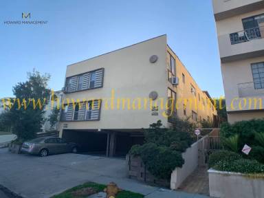 Main picture of 1465 Reeves St