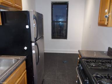 Main picture of 815 E 14th St