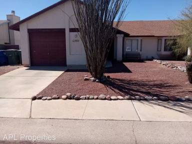 Main picture of 3884 S Cedarwood Way