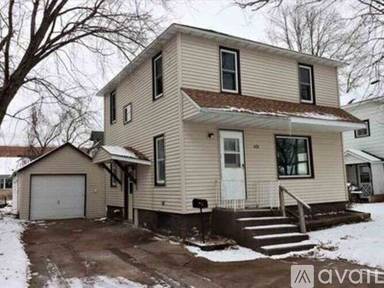 Main picture of 621 Avon St