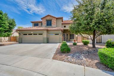 Main picture of 3793 S Wayne Dr