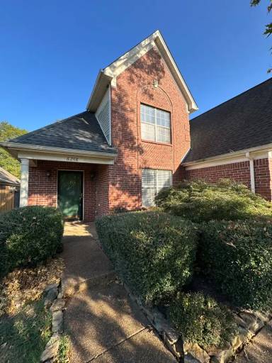 Main picture of 6248 Lake View Cv