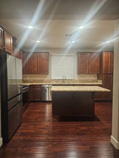Main picture of 508 Dijon Pl